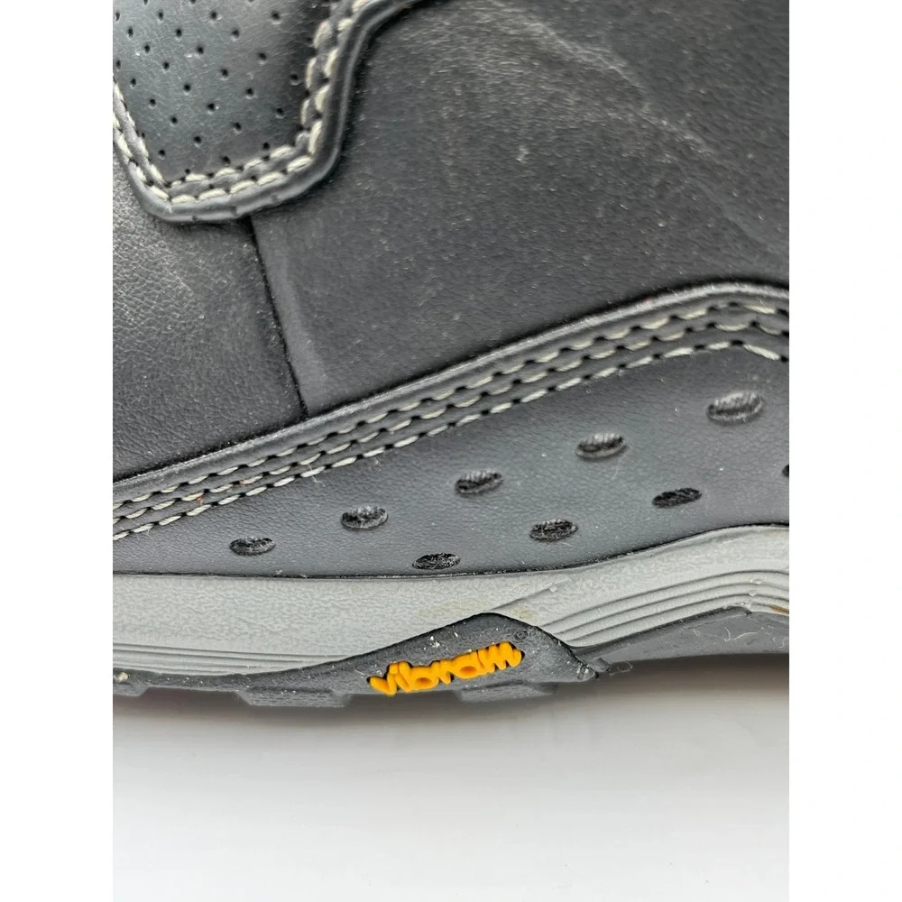 Burton Driver X Snowboard Boots Mens 9 Black Gray Traditional Lace UP Winter